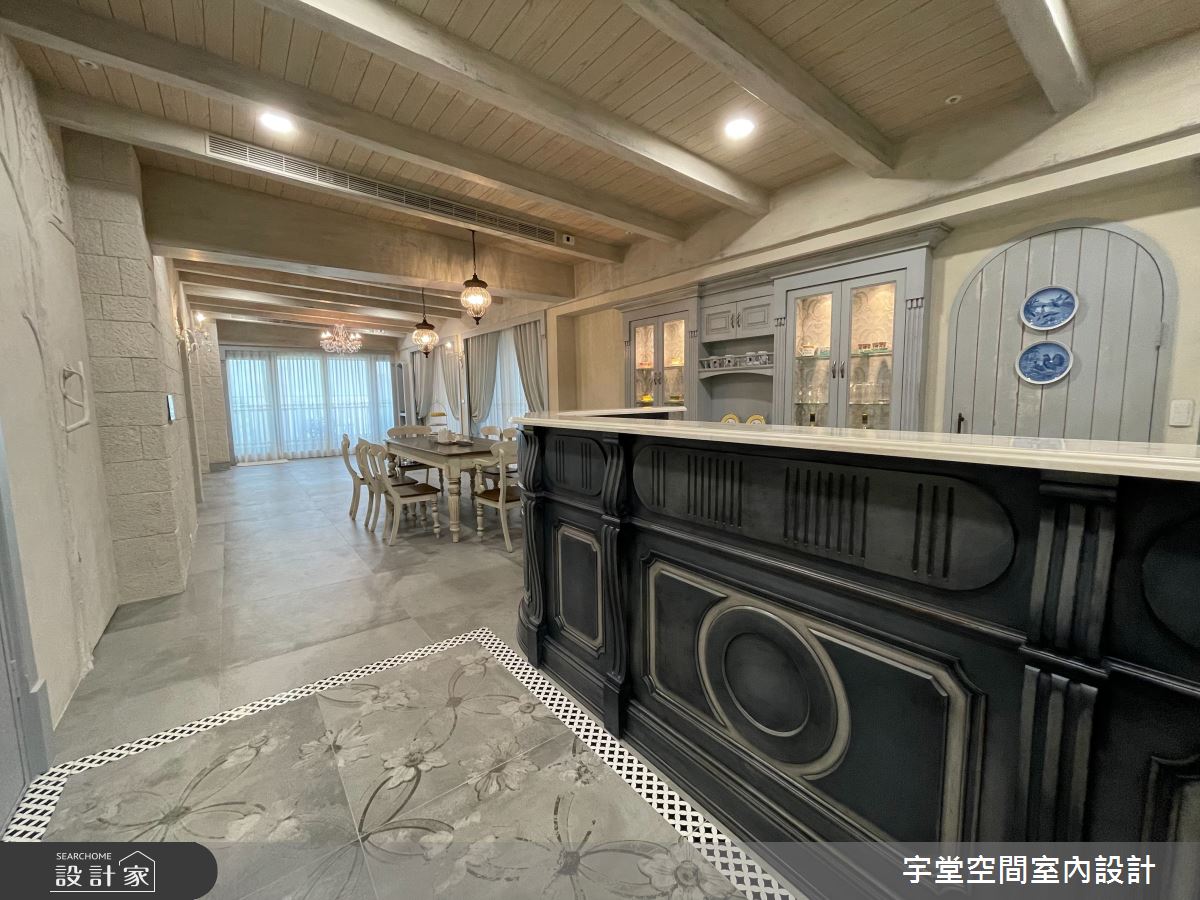 隨著人生漸長，生活的樂趣已不再像以前急著向外追尋，