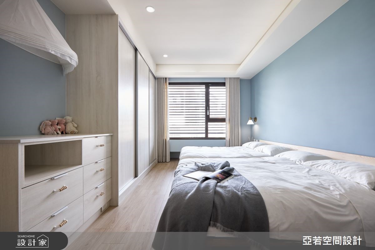 以治療運動傷害知名,也專精於鐵人三項的堡醫師,全家