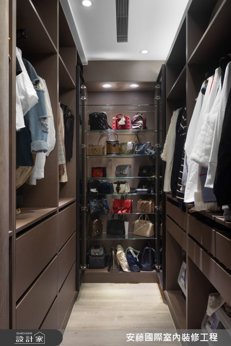 徜徉在自然綠意的居家環境中,總是令人心神嚮往,本案