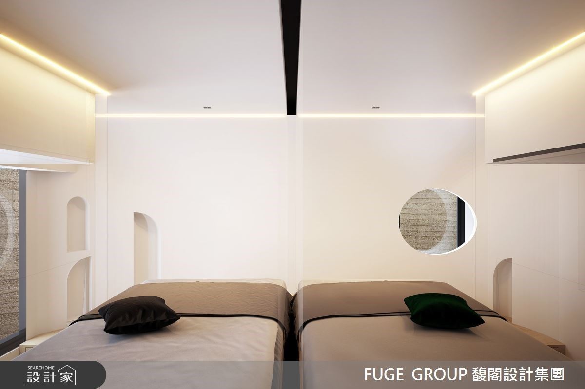 跳脫一般臥室思考,以樹屋茶館的概念,精準劃分錯層尺度。並在私領域裡創造了一個額外的公共空間。