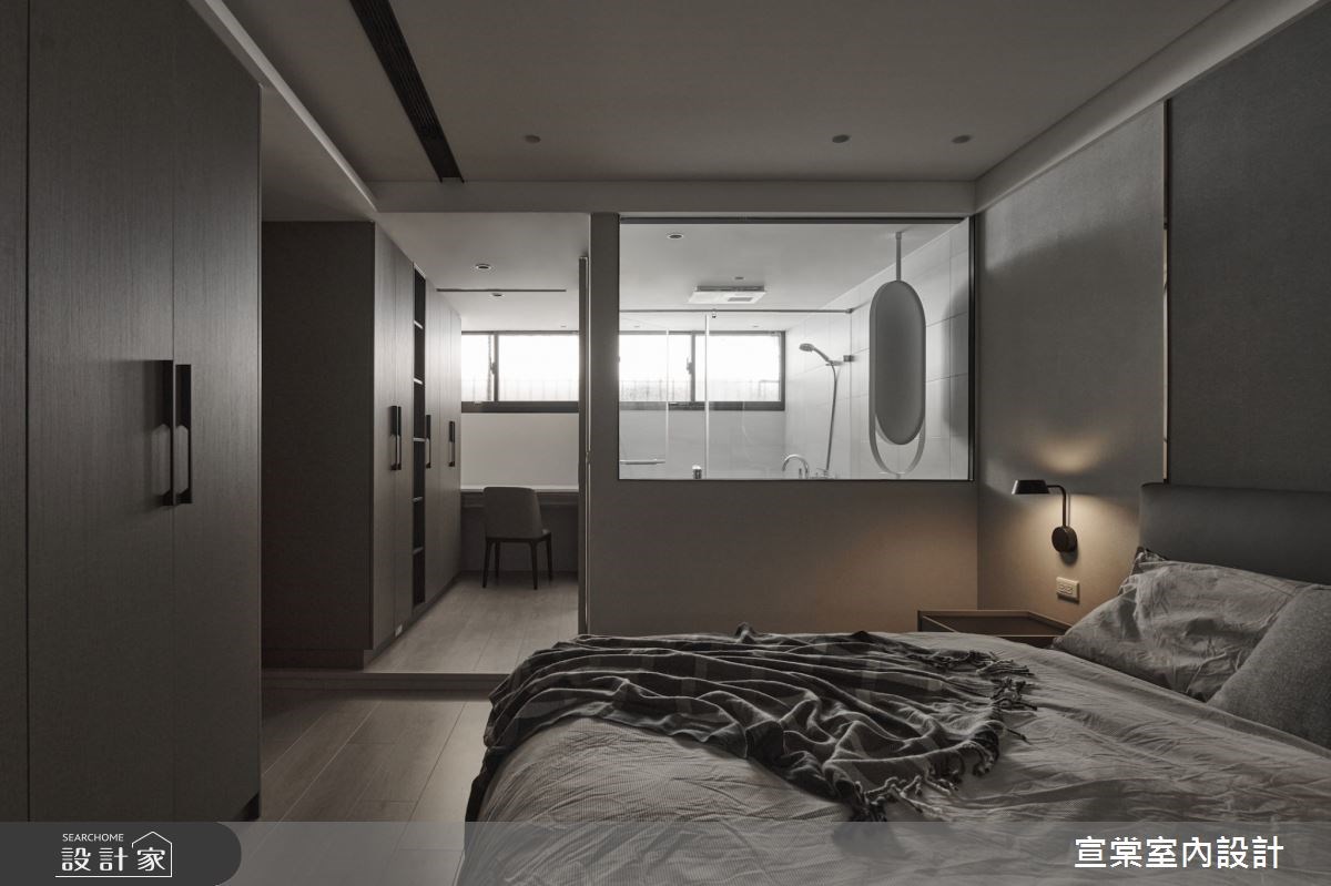 33 坪的現代風老屋,屋齡近 50 年,有漏水問題急需解