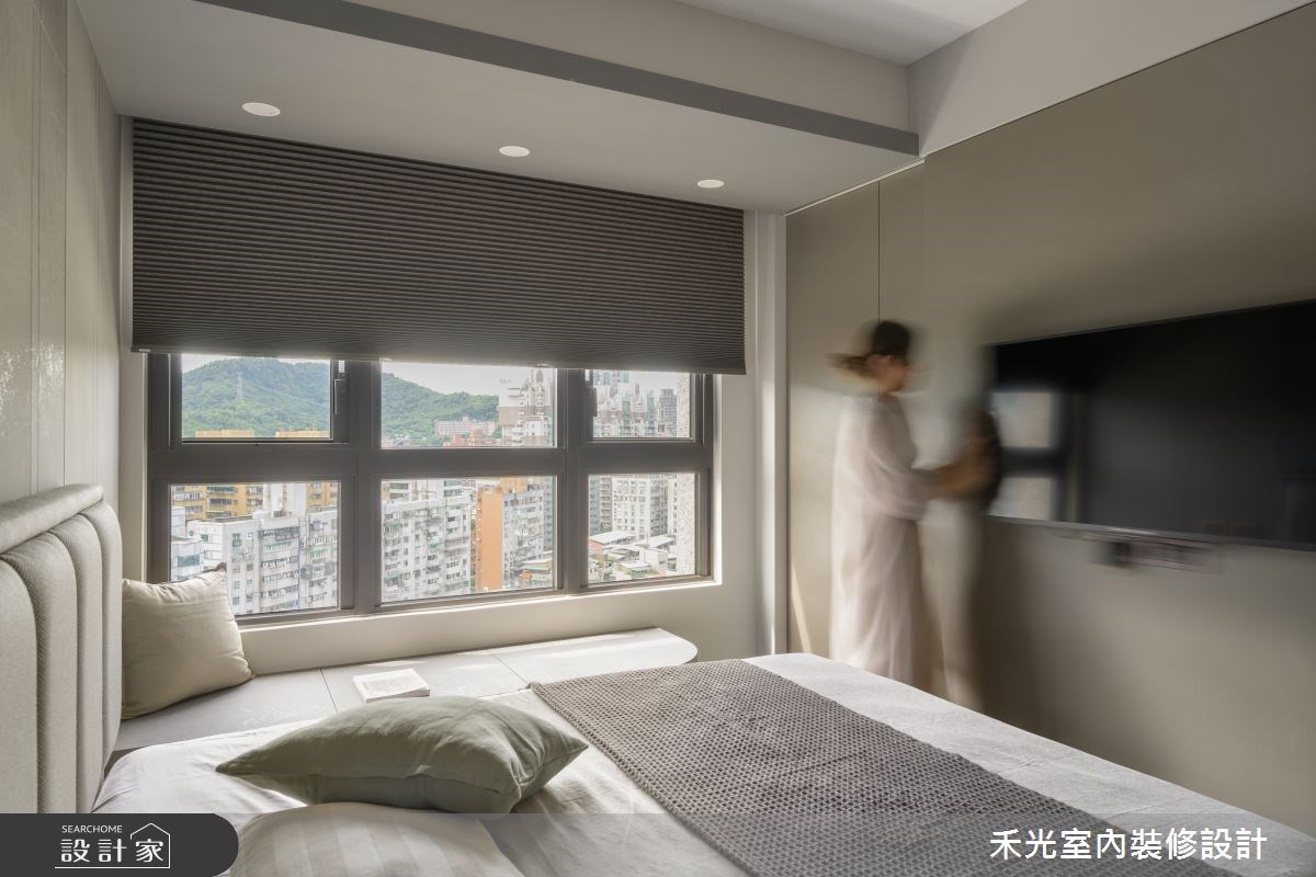 20 坪混搭風住宅,考量屋主的實際需求,選擇灰色與大