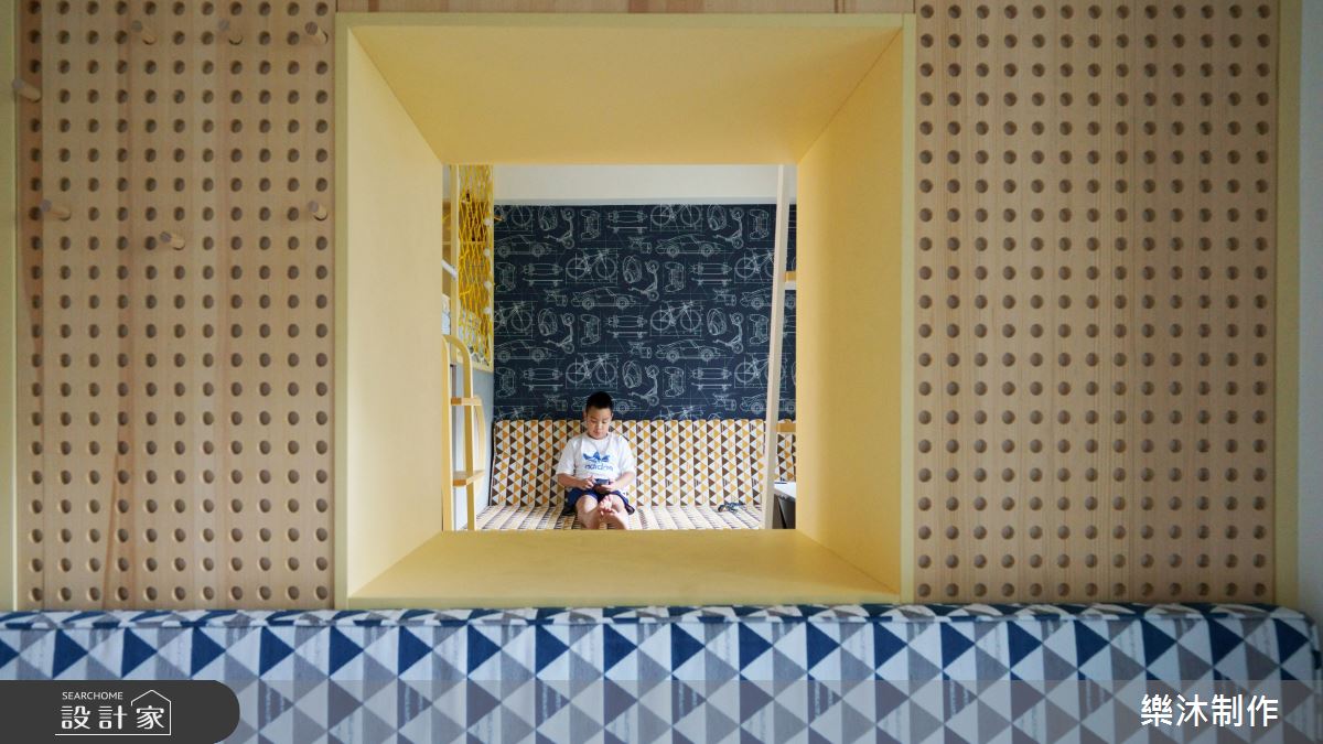 一家三口入住 26 坪老屋，原空間不僅面臨天花低矮的窘