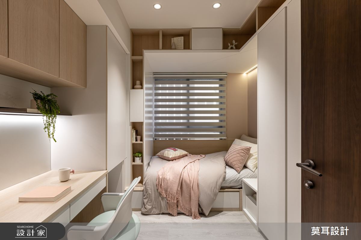 45坪的空間，設計師透過格局重整、動線梳理、運用多元