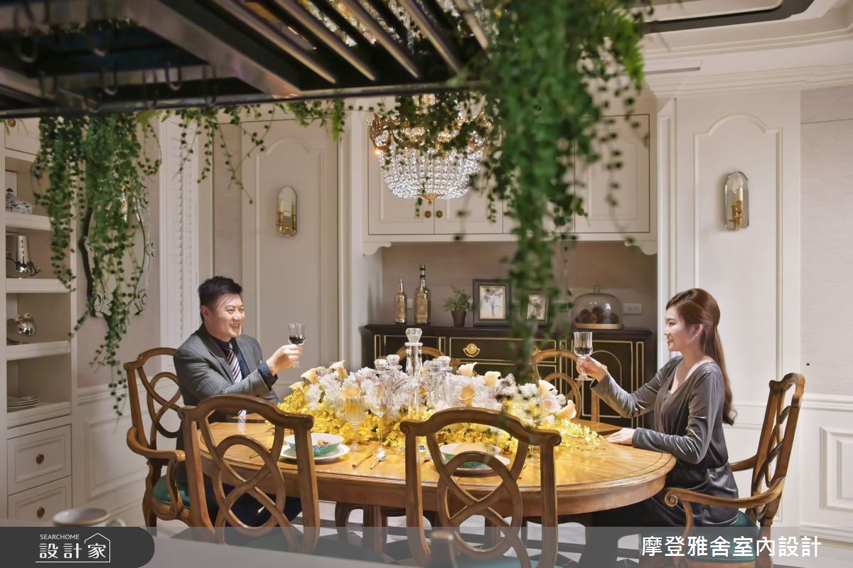 摩登雅舍室內設計主持設計師王思文(Vivian)與汪忠錠