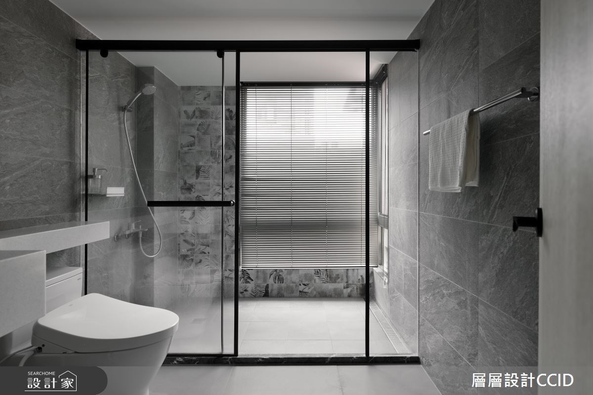 為老屋刷上優雅的純白，在屋內盡情擺上自己喜歡的東西