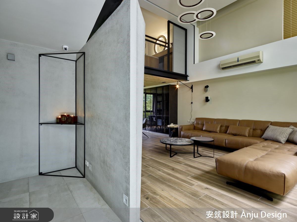 150坪的中古屋透天宅大改造，將原有不規則格局微調，