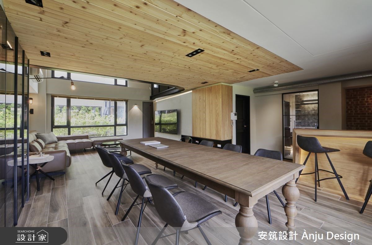 150坪的中古屋透天宅大改造，將原有不規則格局微調，