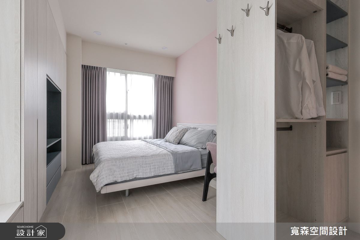 28坪混搭宅內,以輕淺色彩為基底鋪敘清爽的空間意象,