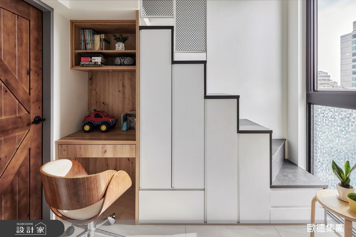 屋主在喜獲第二個孩子時,為了給家人溫馨舒適的居家環