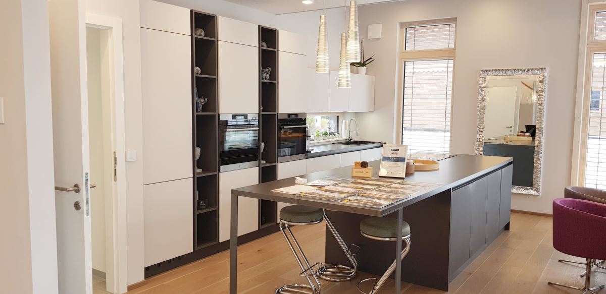 您是否也有過待在辦公室或家中久了覺得空氣好悶,需要