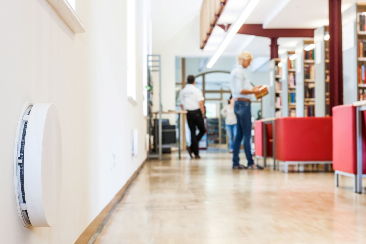 您是否也有過待在辦公室或家中久了覺得空氣好悶,需要