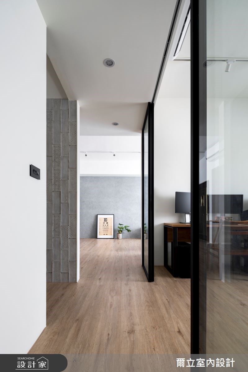 新婚的屋主夫妻,期待未來能夠一起養寵物和孕育下一代