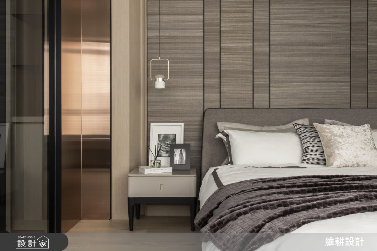 105 坪的現代風透天別墅，坐擁絕美的樹海綠景，透過石