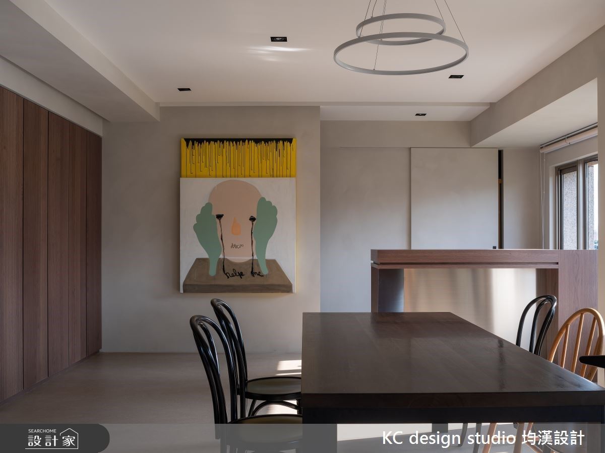 都市地狹人稠房價仍高，市中心擁有電梯與較低公設的華