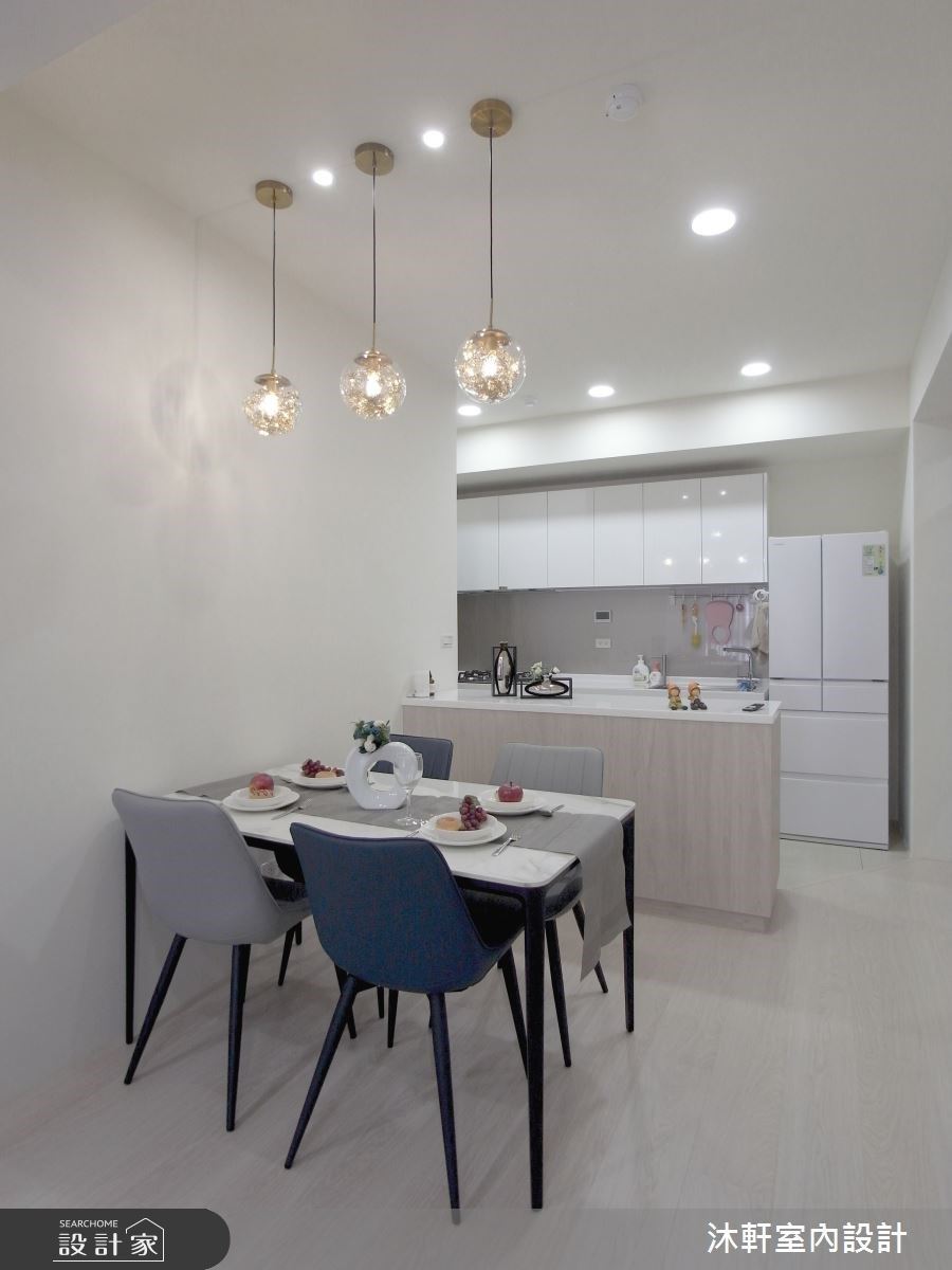 雙雙任職於科技產業的夫妻在有了小寶之希望重新調整屋