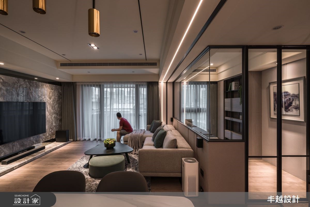 離開忙碌的工作狀態,快步回到一個舒適的居家空間,是