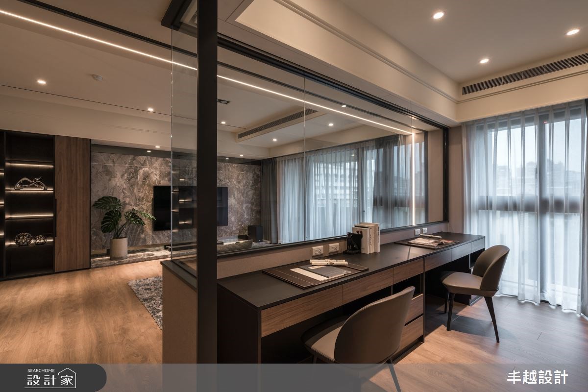 離開忙碌的工作狀態,快步回到一個舒適的居家空間,是