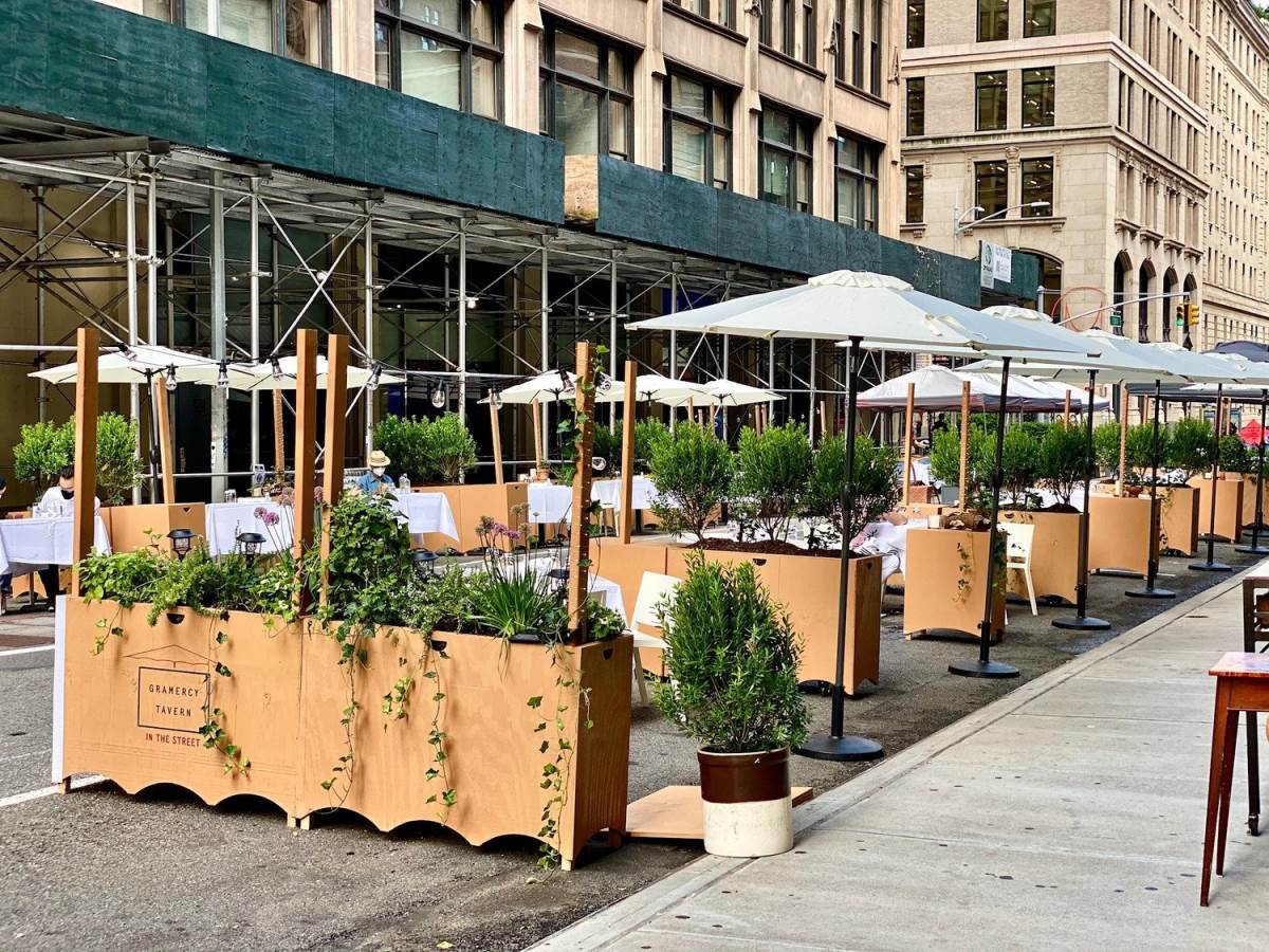 說起荷蘭的《FRAME》雜誌，在全球設計圈，尤其是歐美