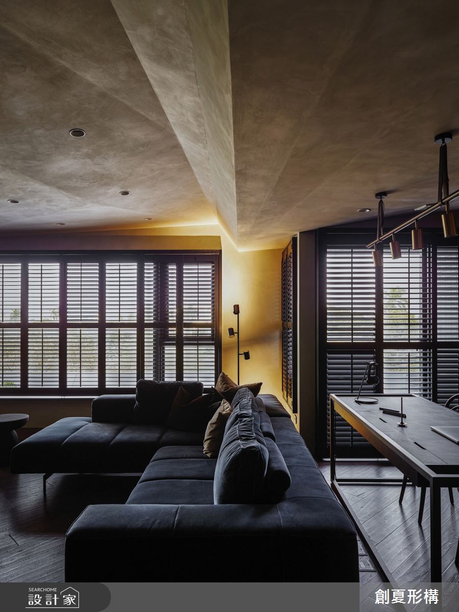 56.8坪的3房2廳的現代風新成屋，以咖啡師、烈酒吧為主