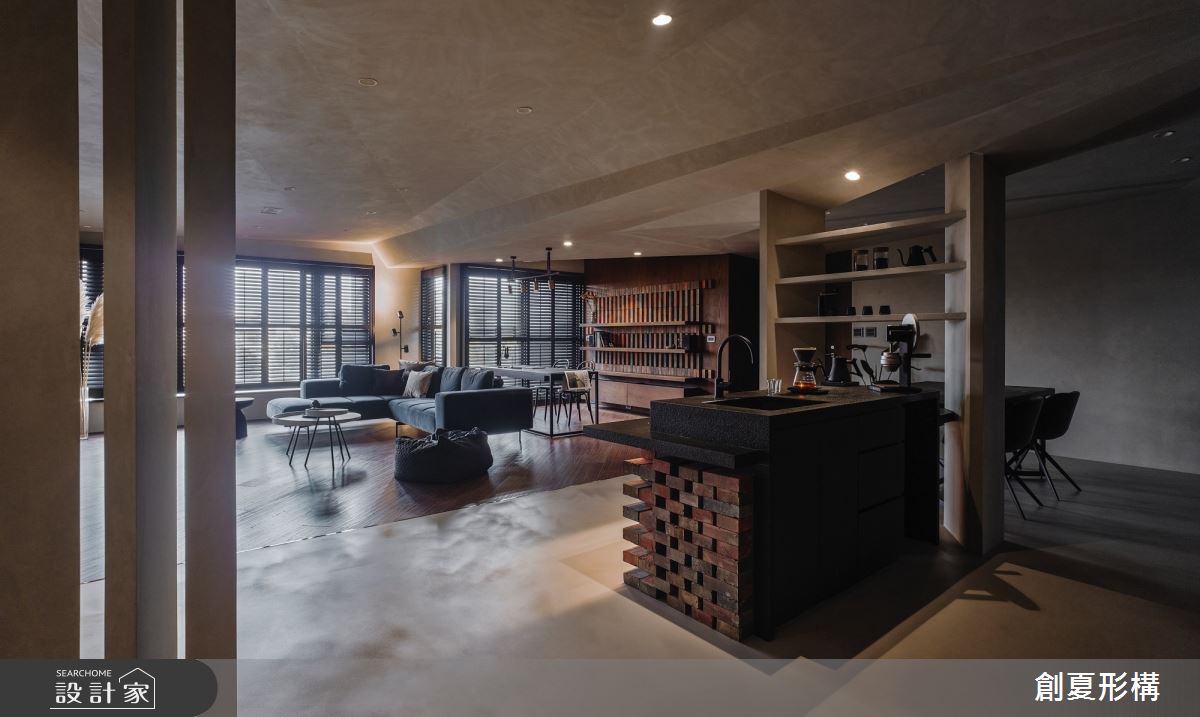 56.8坪的3房2廳的現代風新成屋，以咖啡師、烈酒吧為主