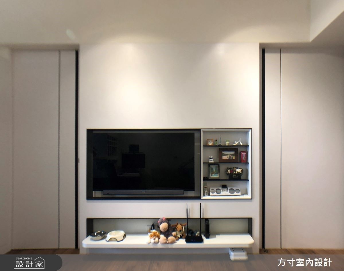 9坪小空間也能擁有寬敞的生活舒適感。設計師利用線條