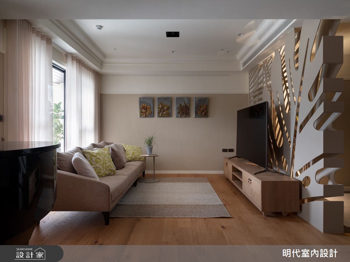 35坪新古典風，設計師將空間規劃為3房2廳，讓設計回歸