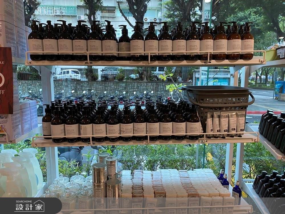 農曆年節的腳步接近了，快趁著年度特賣會好好選購商品