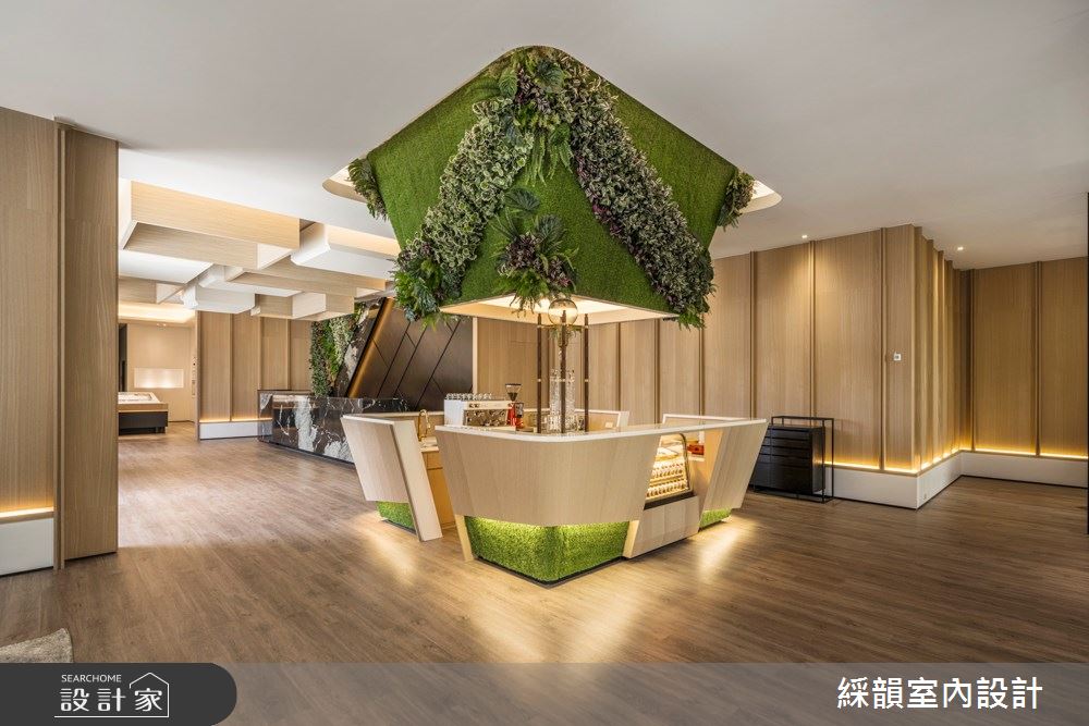 此案坪數108坪,為建商的接待中心,綵韻室內設計 吳金