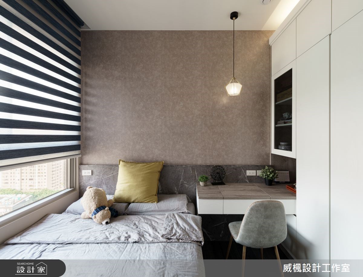 想到奢華風,通常是金碧輝煌的外觀、繁瑣造作的裝飾,