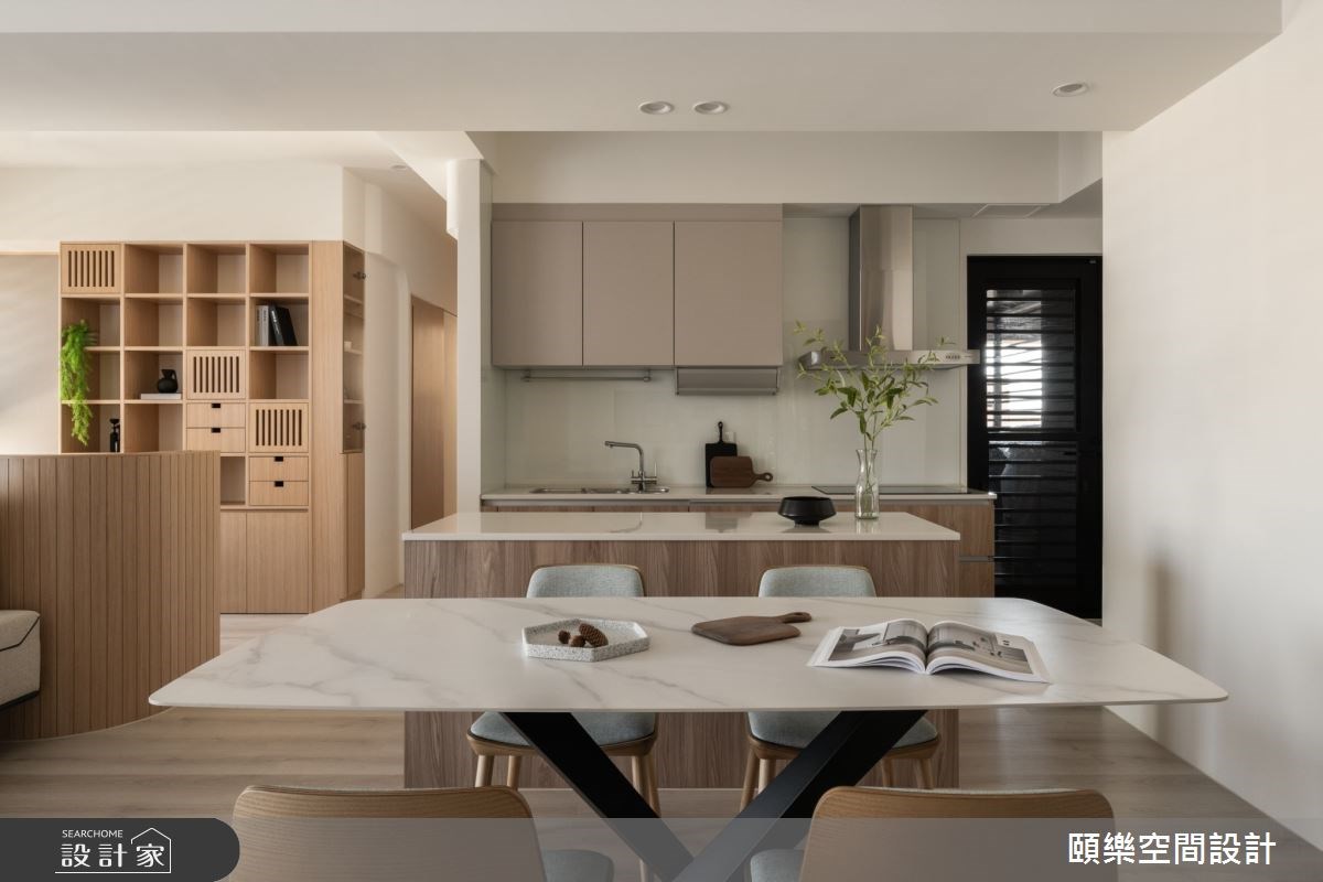 30 坪的北歐宅，屋主夫妻職業皆為醫生，期待回到家中