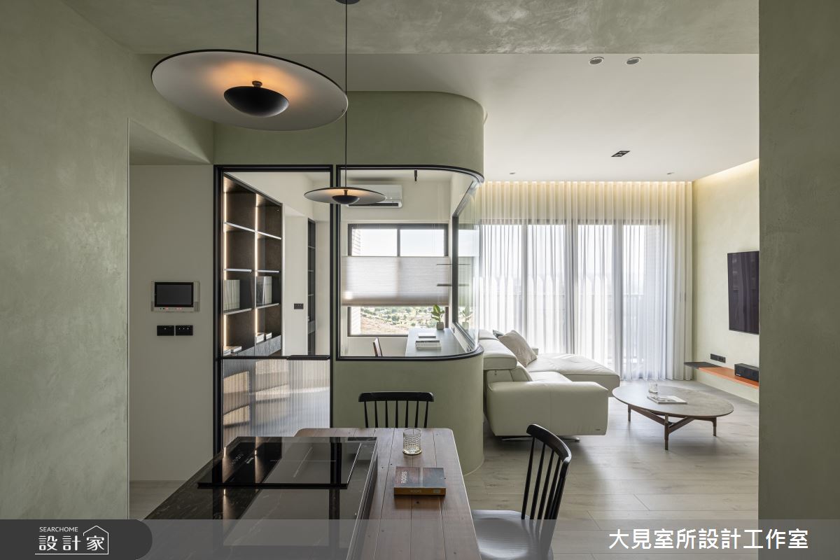 27坪北歐宅內,鋪敘莫蘭迪綠乳膠漆作為場域基底,同時