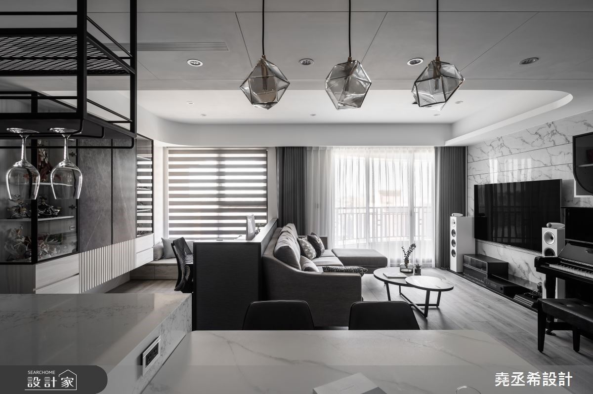 33 坪現代風空間裡，承載屋主夫妻倆生活態度與風格品