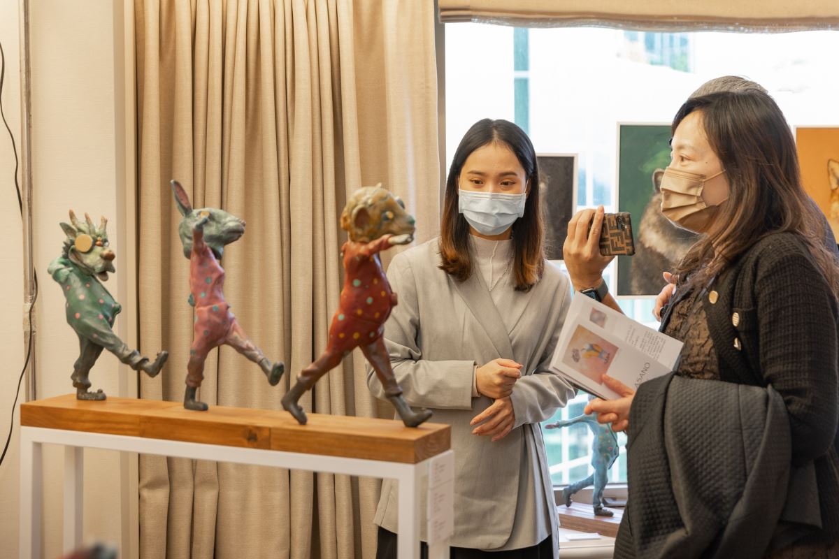 ONE ART Taipei 2022 藝術台北提供相對開放的場域及交流平台,與國內外的展商一同合作展現藝術的各種可能性。