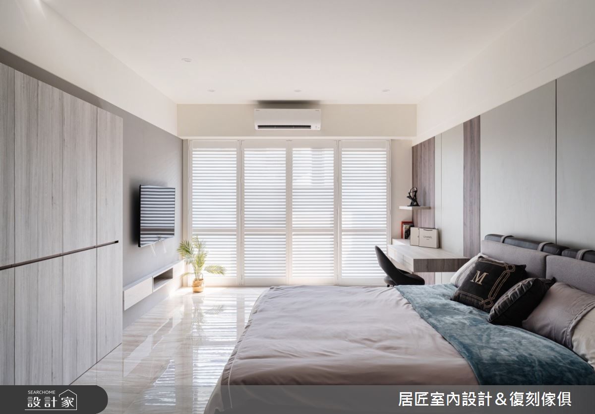 這棟四層樓的的透天別墅,裝修時屋主提出寬廣的客廳、