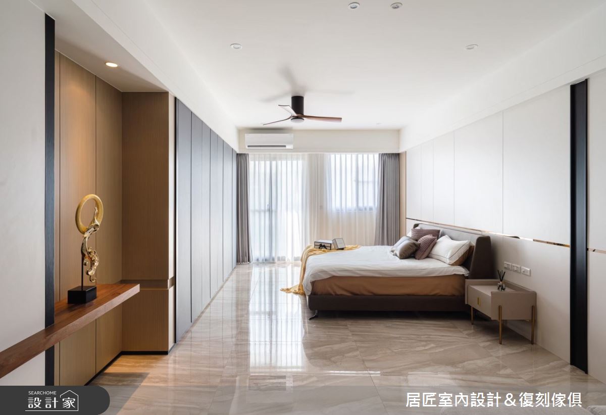 這棟四層樓的的透天別墅,裝修時屋主提出寬廣的客廳、