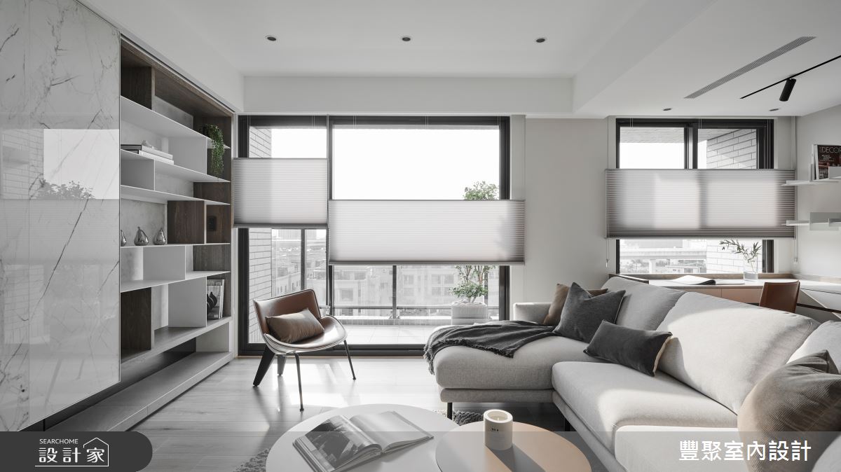 一家三口入住24坪現代宅,在空間內發揮質材本身的優勢