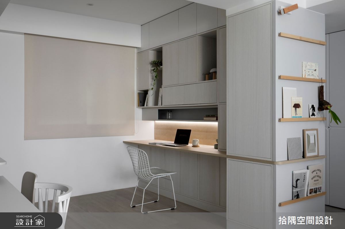 對於剛結婚的小夫妻來說，客廳是彼此陪伴、增進情感的