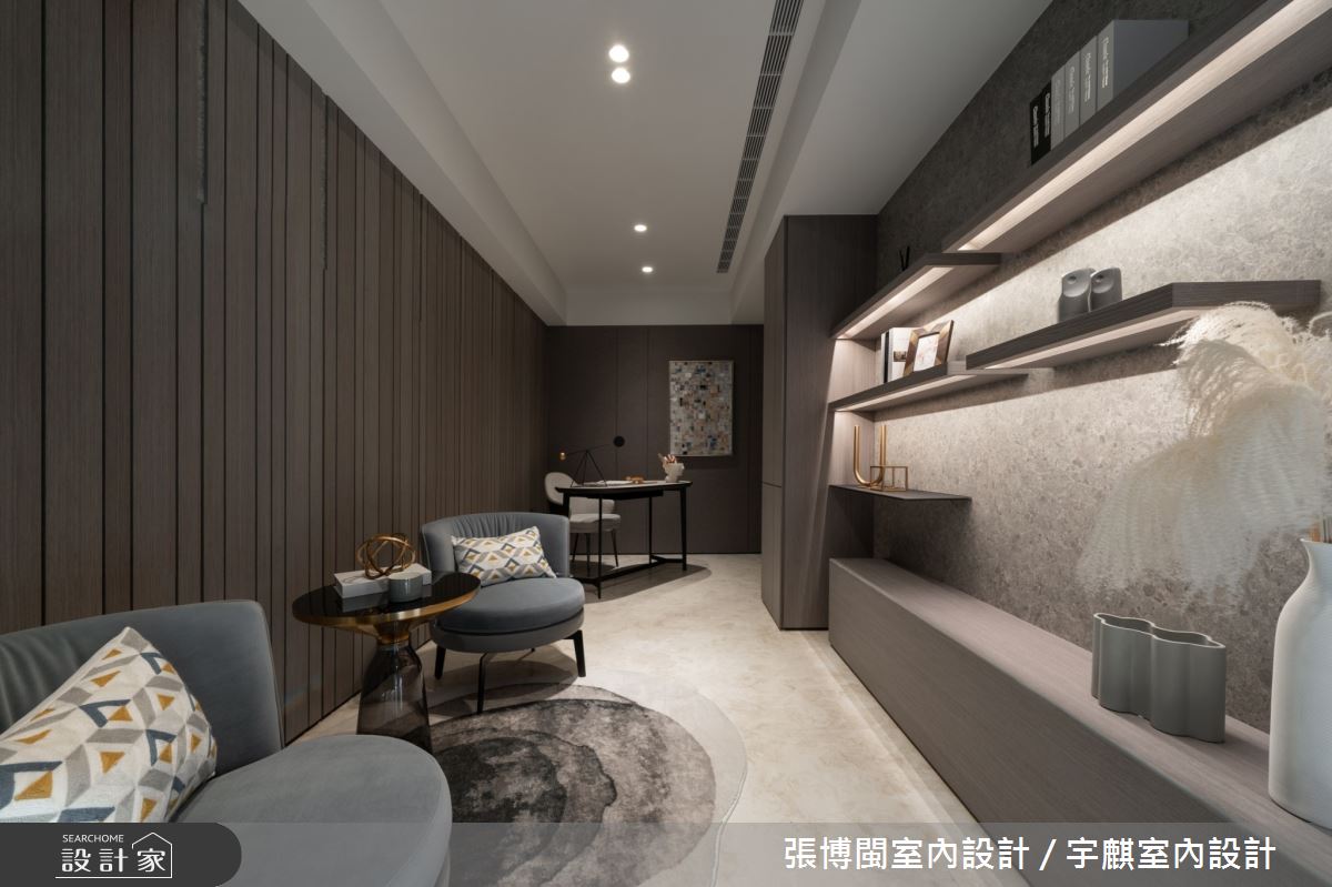120坪的空間,設計師以精準的格局配置、豐富的建材與