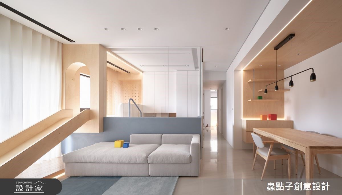 客廳在一般人的居家中，通常都是佔地面積最大的部分，