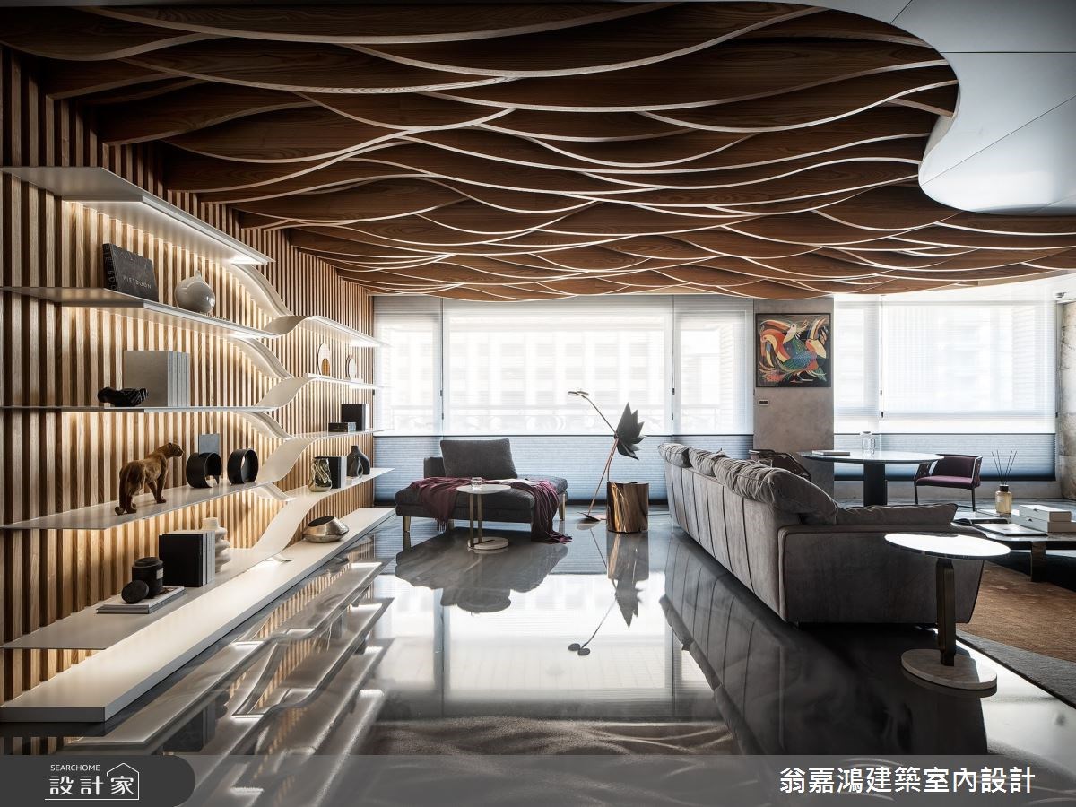 近年來締造無數豪宅與私人招待所，作品風格鮮明的鬼才