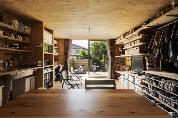 日本室內設計是一種簡約風格,使用簡潔的線條、天然材