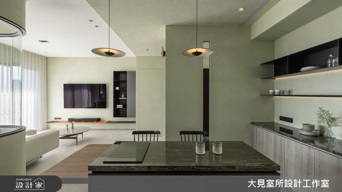 一直以來希望能在空間中傳遞「優雅」與「質感」的蕭群