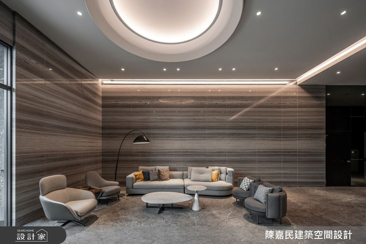 此案為腹地寬廣的350坪建案公設，陳嘉民建築空間設計 