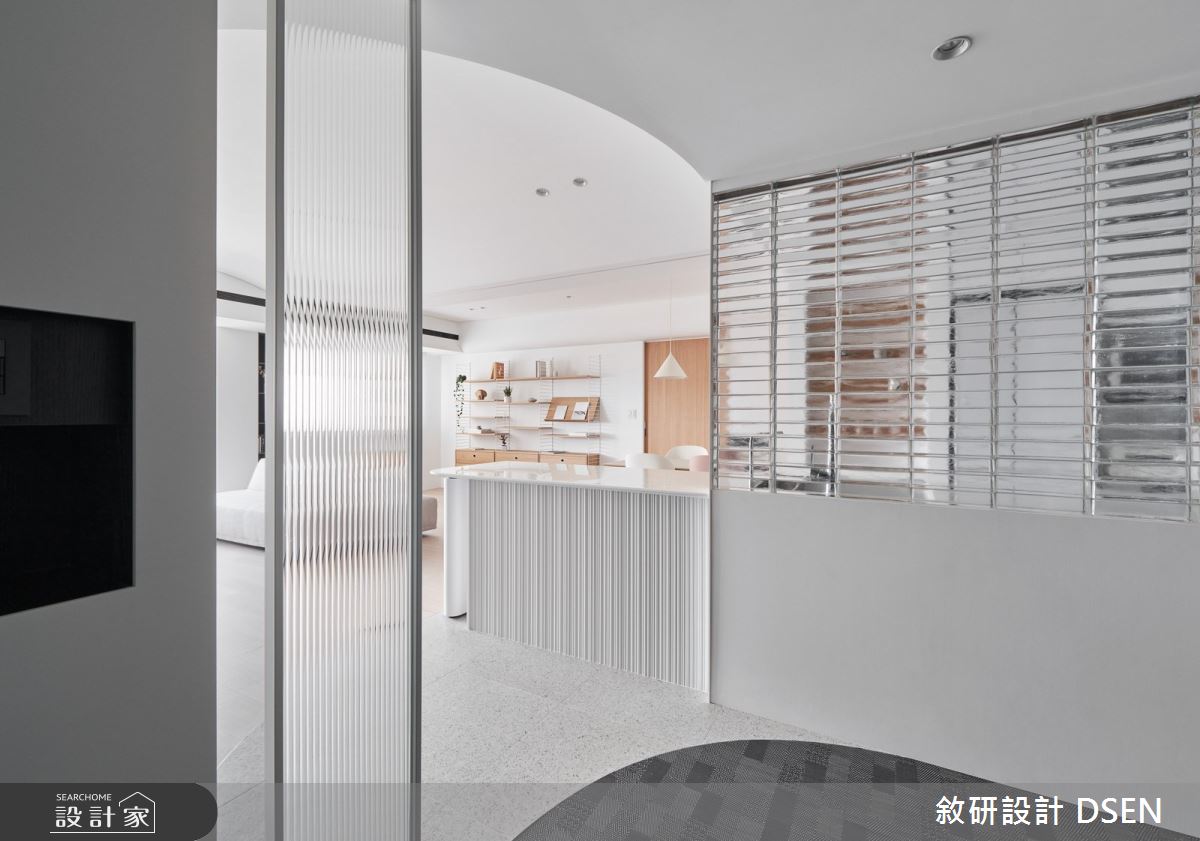 32坪北歐宅,敘研設計團隊將格局規劃為2+1房2廳,讓設