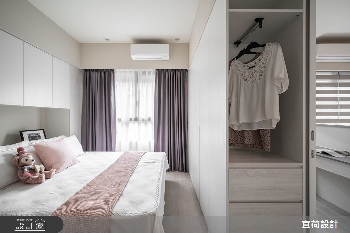 35坪的新成屋為屋主的新婚宅，原屋況具有廊道狹窄、收