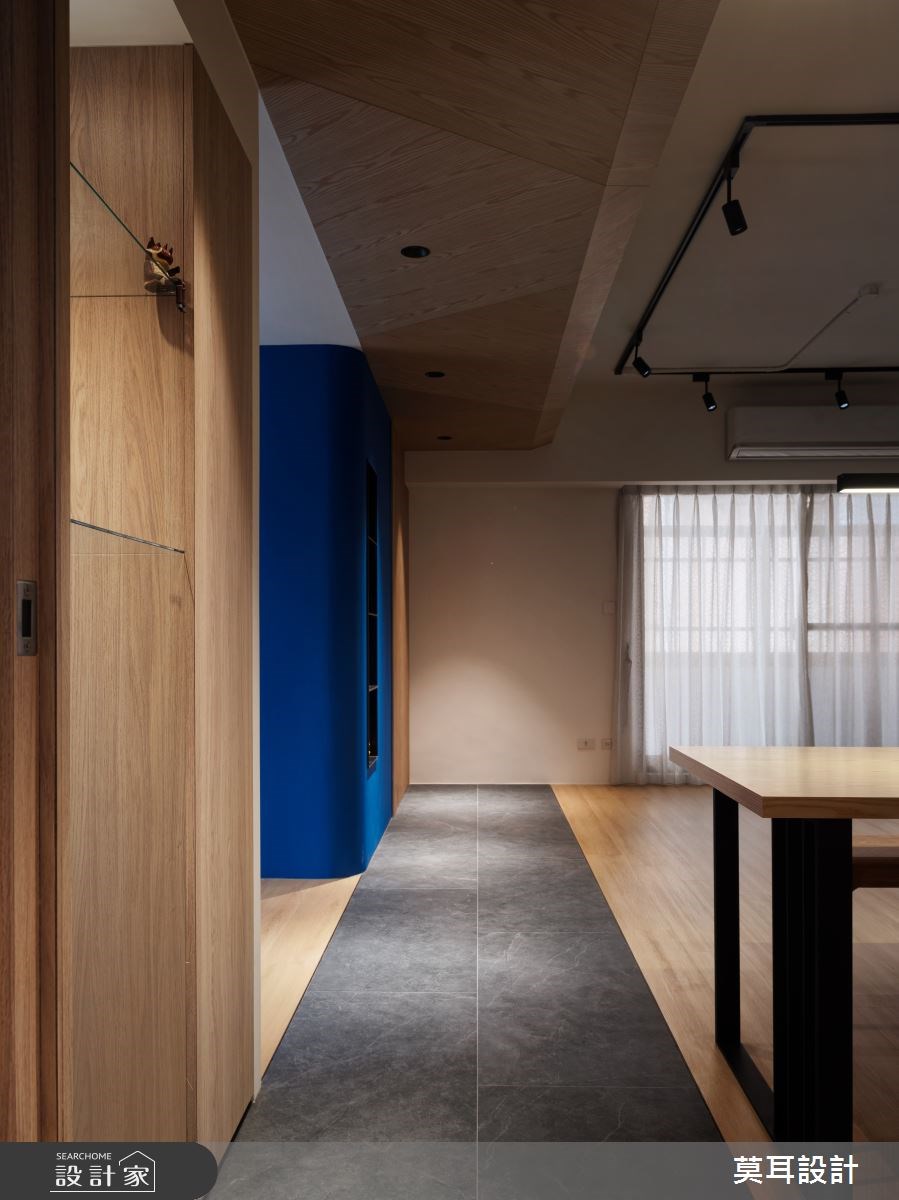平日愛好運動的屋主夫妻,希望將這間26坪老屋翻新,改