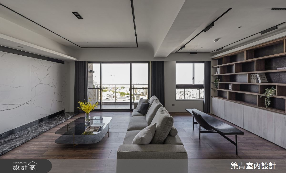 此案為48坪預售屋客變為現代風宅,在一開始的客變時期