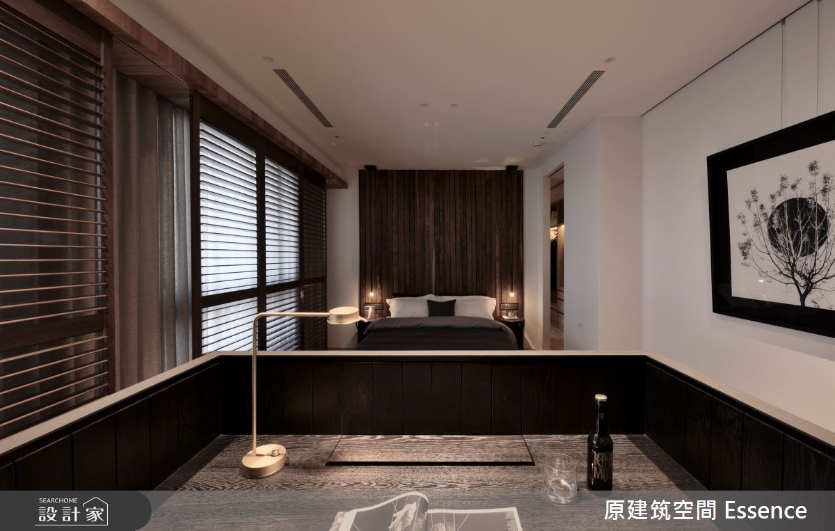 熱情大方的頂客族屋主，愛好品嚐紅酒、看電影，更喜歡