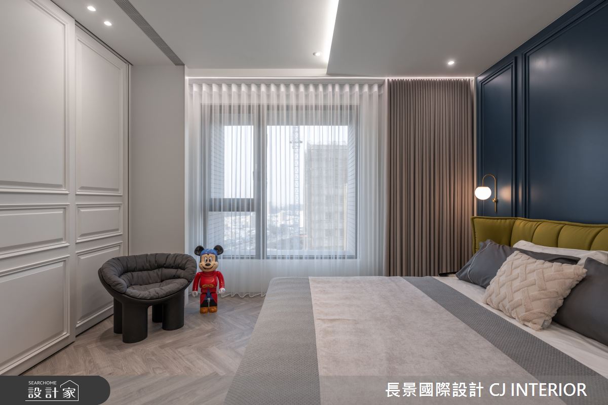 180坪的優雅空間為兩戶住宅改造而成,設計師貫徹設計